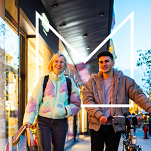 Local Friday op 28 november